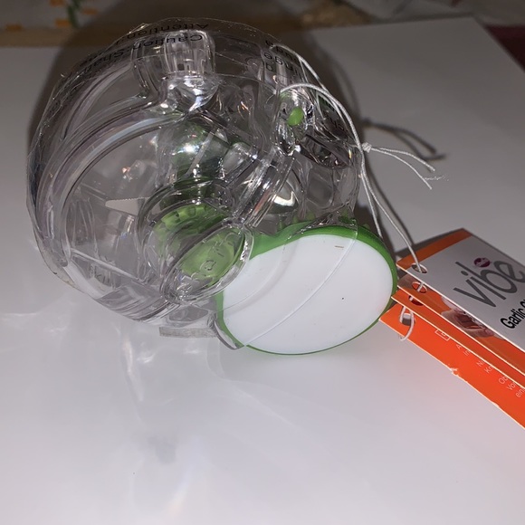 Chef n Vibe garlic chopper & scrub corn brush & avocado slicer - Picture 4 of 8